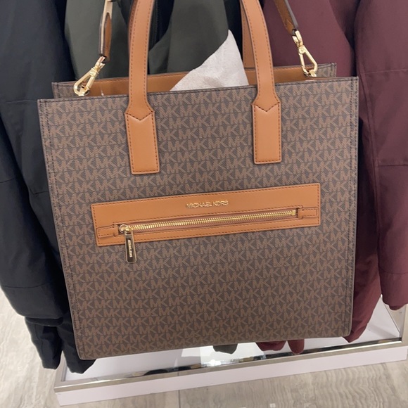 MICHAEL KORS KENLY LARGE NS GRAPHIC LOGO TOTE SATCHEL SHOULDER BAGMK SIGNATURE - Picture 4 of 16